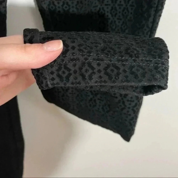Nanette Lepore black textured printed skinny pants Small - Picture 3 of 6